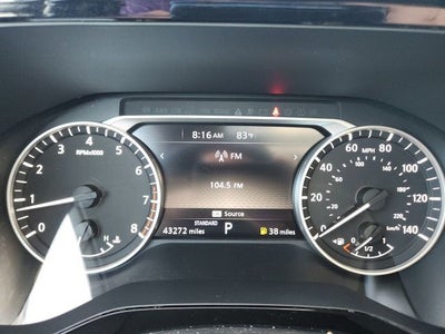 2022 Nissan Pathfinder SV