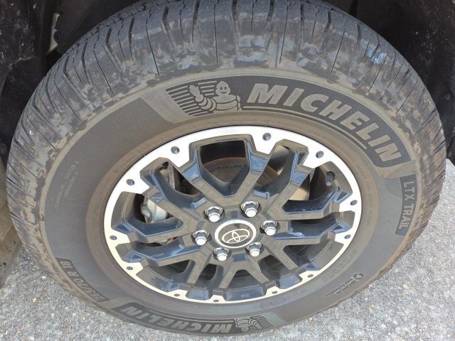 2024 Toyota Tundra SR5 TRD OFFROAD PREMIUM