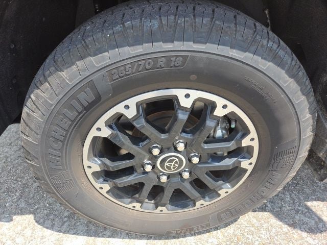 2024 Toyota Tundra SR5 TRD OFFROAD PREMIUM