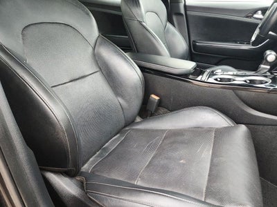 2022 Kia Stinger GT-Line