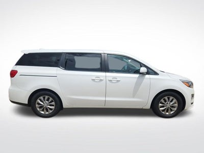 2021 Kia Sedona LX