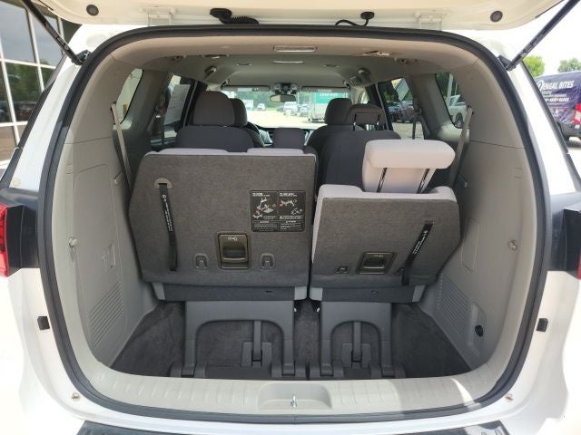 2021 Kia Sedona LX