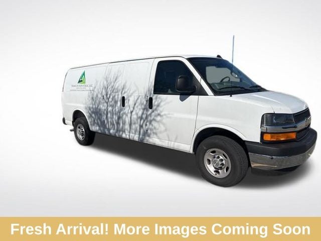 2025 Chevrolet Express 3500 Work Van Cargo