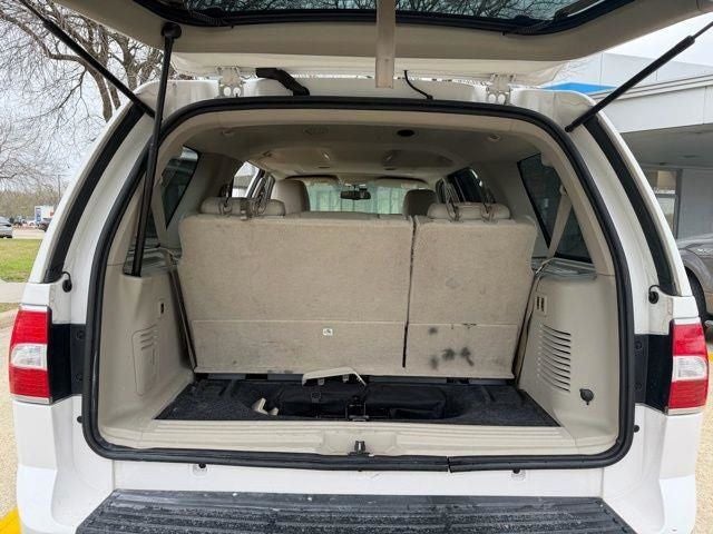 2012 Lincoln Navigator Base