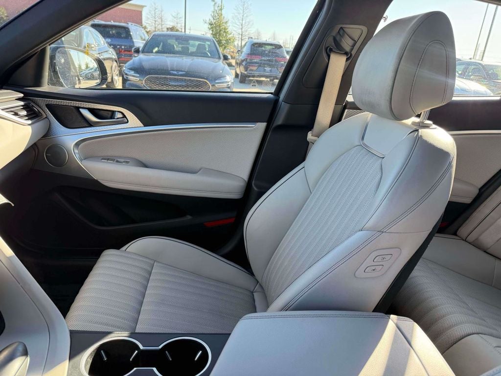 2023 Genesis G70 2.0T Sport Prestige