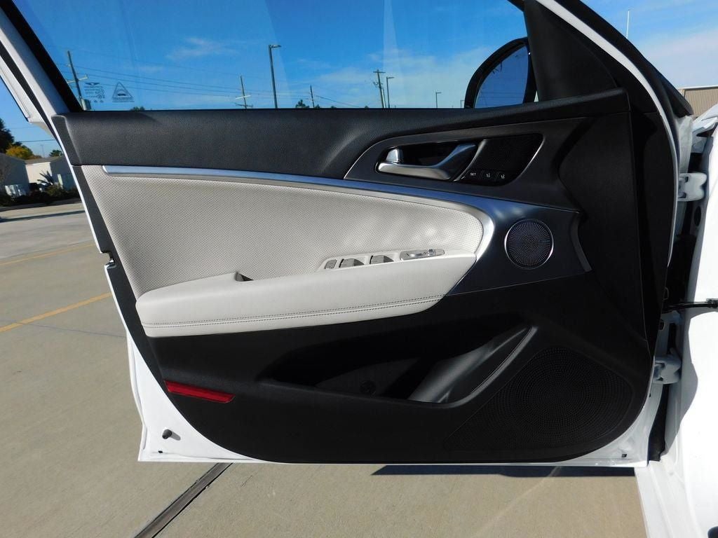 2026 Genesis G70 3.3T Sport Prestige