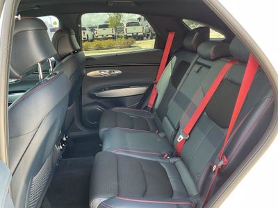 2023 Genesis GV70 2.5T