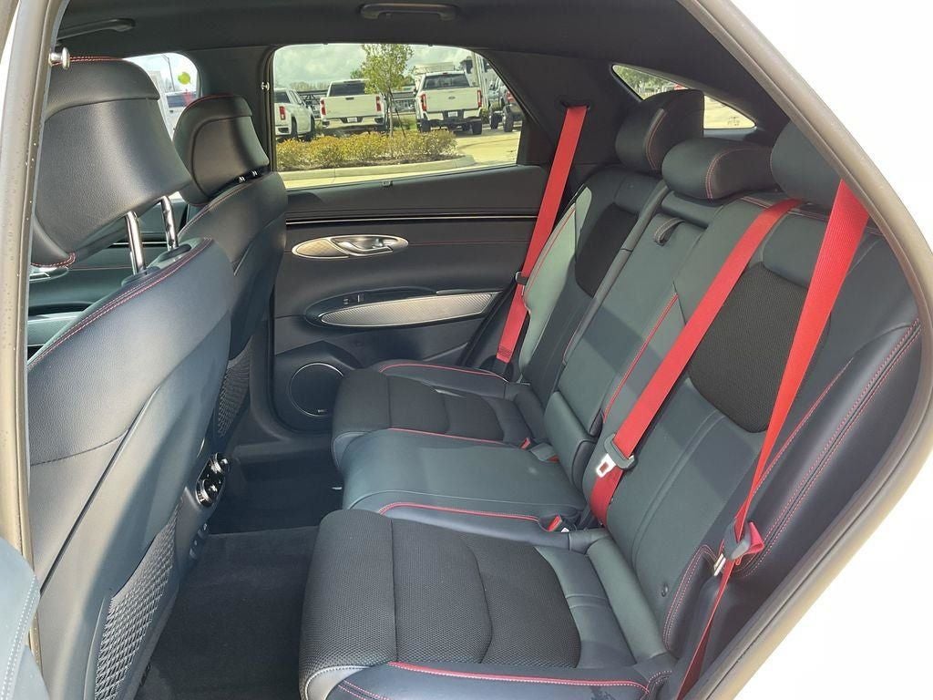 2023 Genesis GV70 2.5T