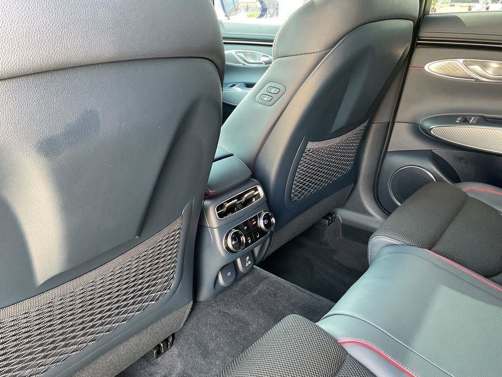 2023 Genesis GV70 2.5T