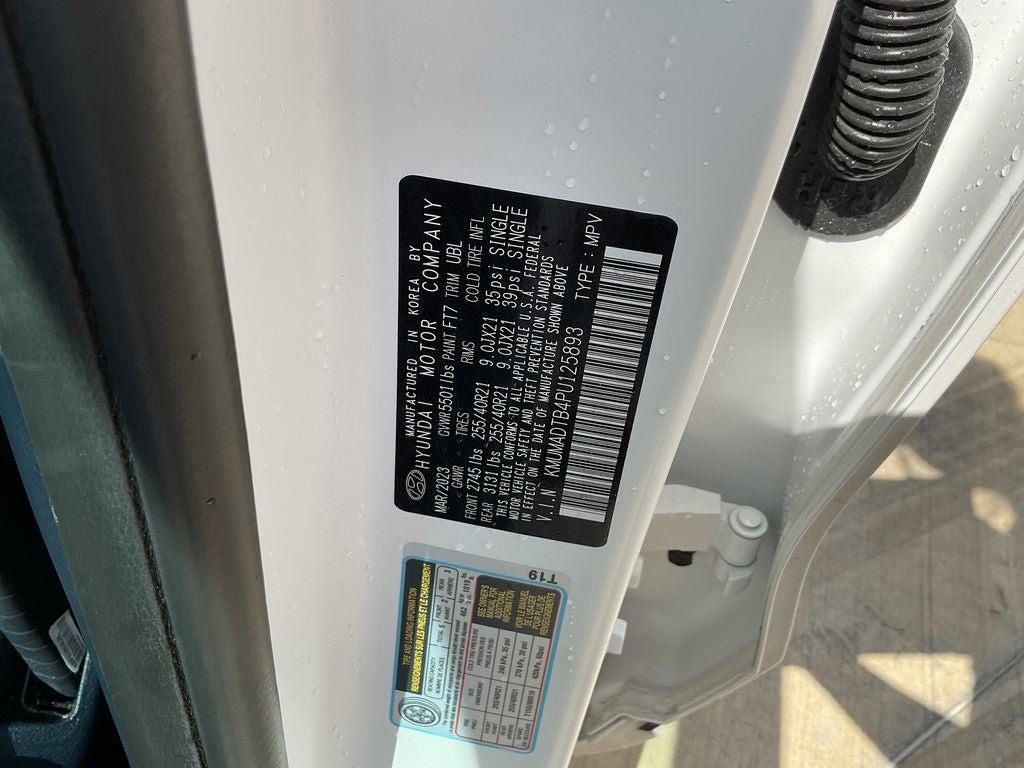 2023 Genesis GV70 2.5T