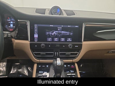 2023 Porsche Macan Base