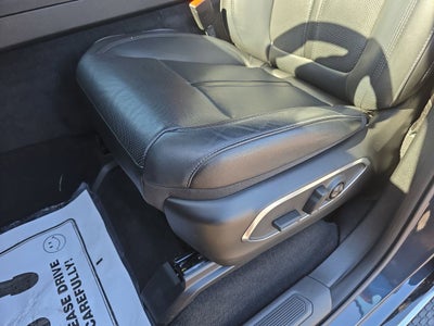2024 Jeep Wagoneer Base