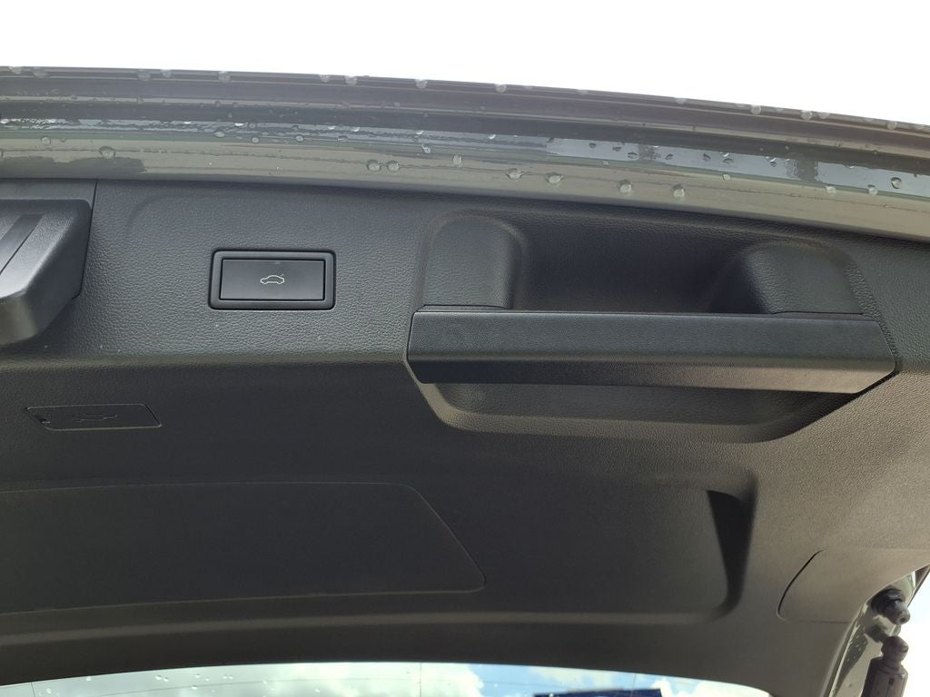 2024 Volkswagen Atlas 2.0T Peak Edition SE w/Technology