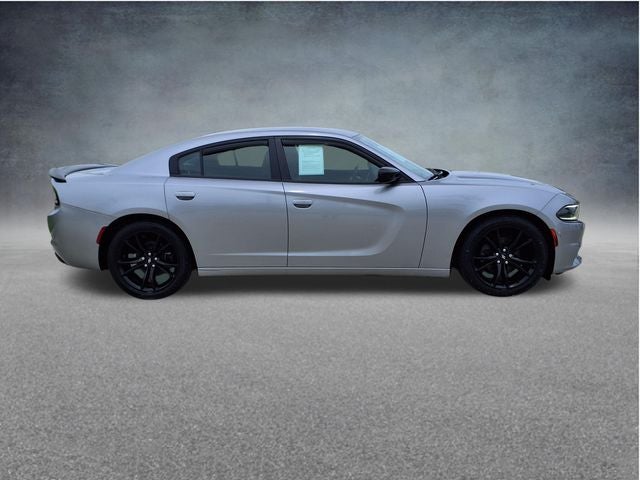 2018 Dodge Charger SXT