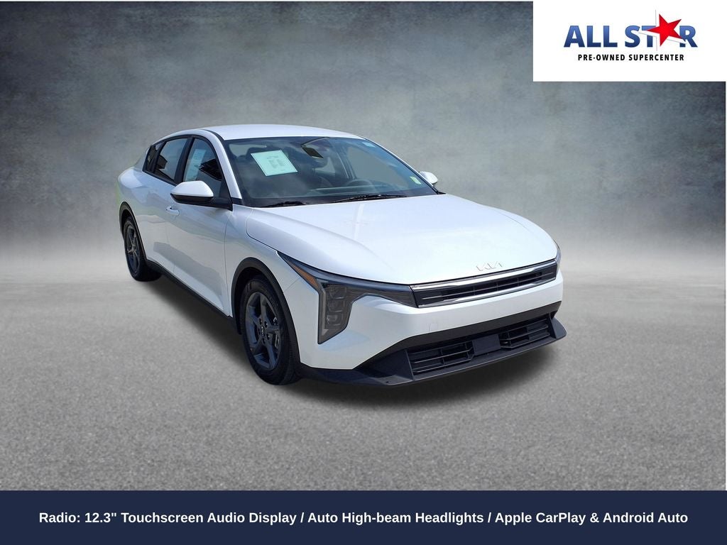 2025 Kia K4 LXS