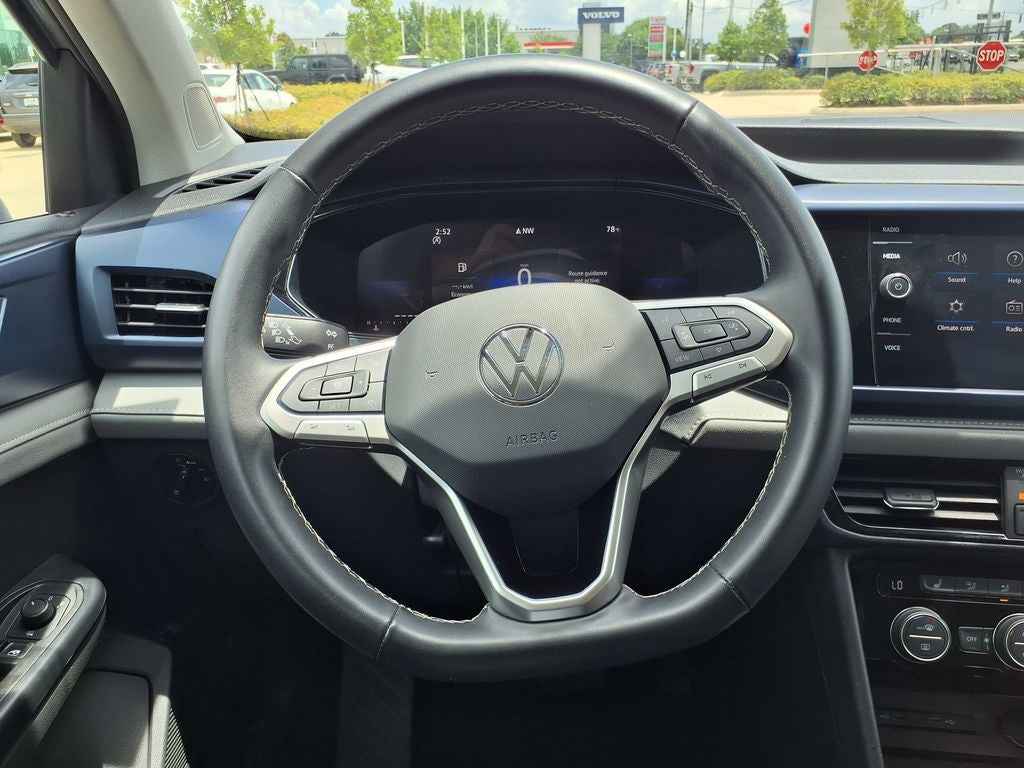2024 Volkswagen Taos 1.5T SE