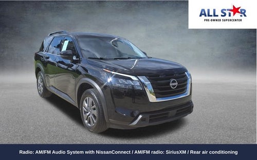 2025 Nissan Pathfinder SV