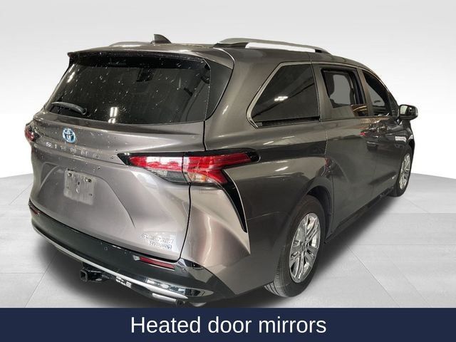 2021 Toyota Sienna Platinum 7 Passenger