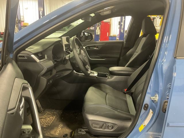 2024 Toyota RAV4 Hybrid SE