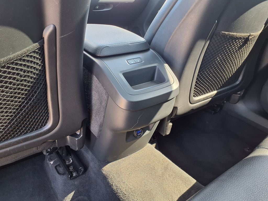 2019 Volvo XC60 T5 Momentum
