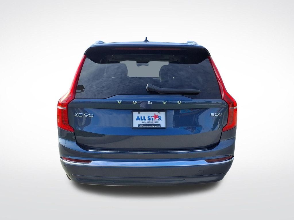 2024 Volvo XC90 B5 Core