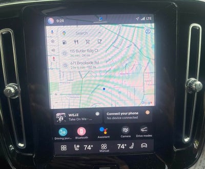 2023 Volvo XC40 B5 Plus Dark Theme