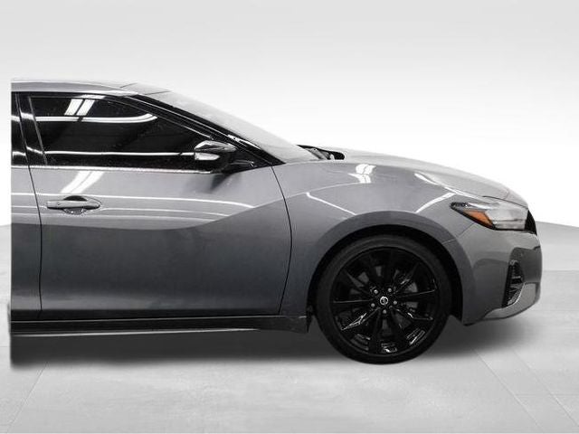 2022 Nissan Maxima SR