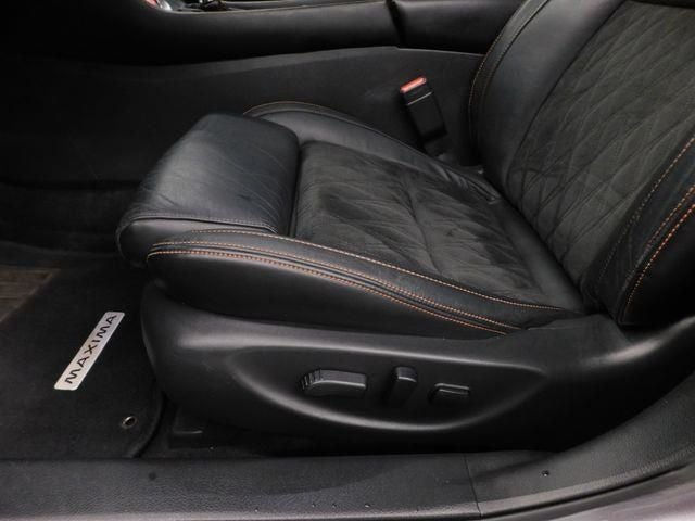 2022 Nissan Maxima SR