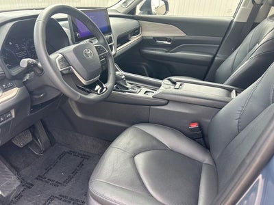 2025 Toyota Grand Highlander Hybrid Limited