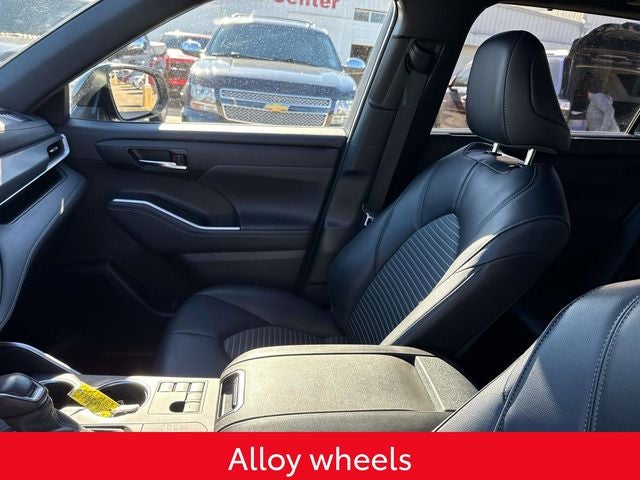 2024 Toyota Highlander XSE