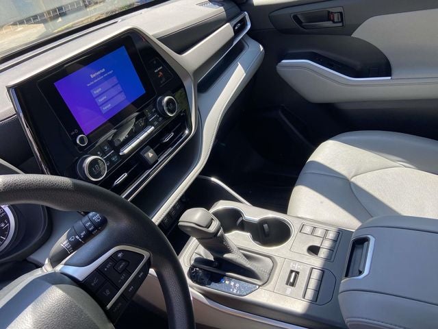 2023 Toyota Highlander L