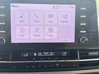 2024 Toyota Sienna XLE 8 Passenger