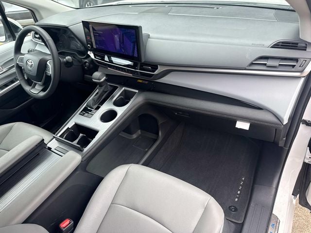 2026 Toyota Sienna XLE 7 Passenger