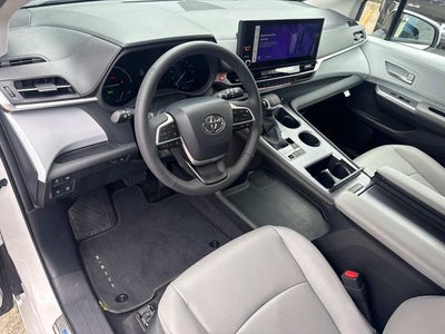 2026 Toyota Sienna XLE 7 Passenger