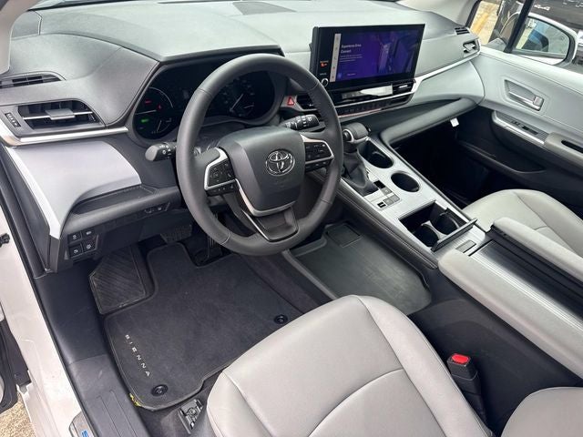 2026 Toyota Sienna XLE 7 Passenger