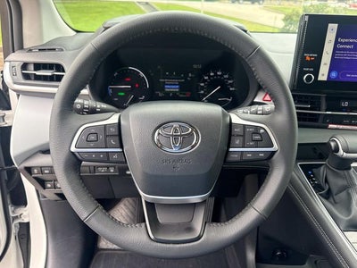 2026 Toyota Sienna XLE 7 Passenger