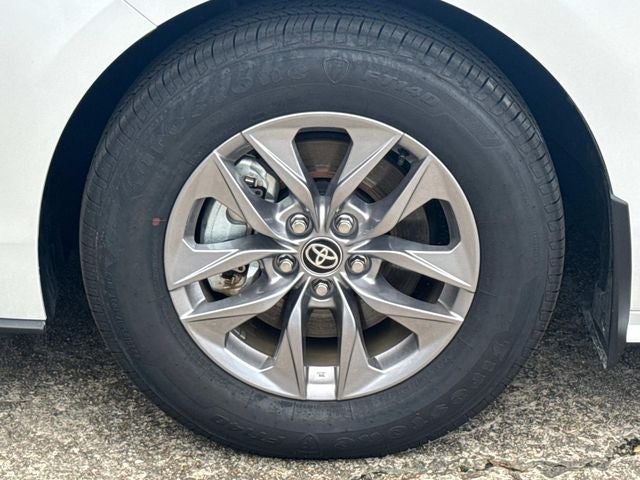 2026 Toyota Sienna XLE 7 Passenger