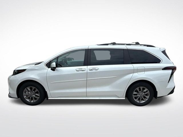 2026 Toyota Sienna XLE 7 Passenger