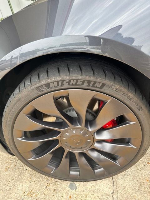 2023 Tesla Model 3 Performance