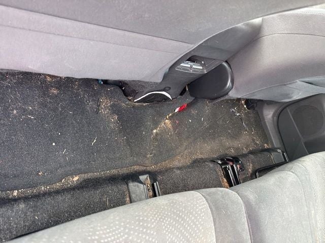 2013 Toyota Prius v Two