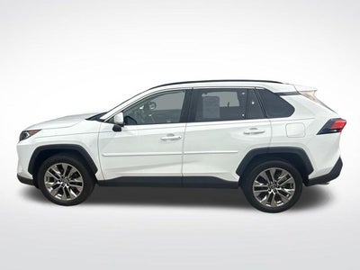 2020 Toyota RAV4 XLE Premium