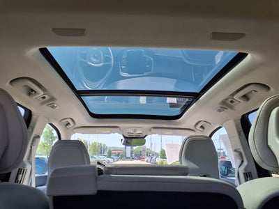 2023 Volvo XC90 B6 Plus 7-Seater