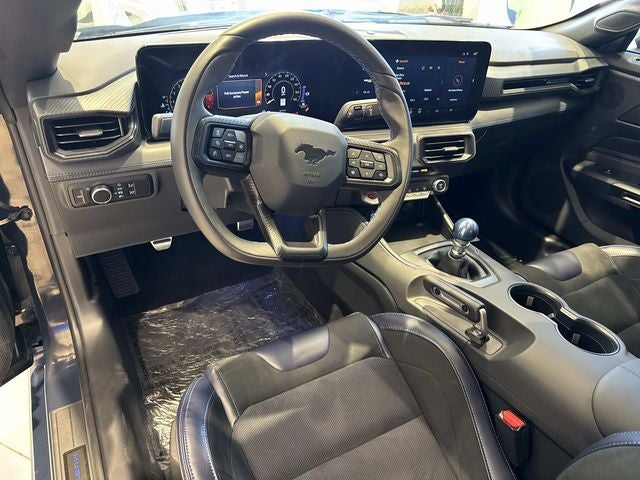 2025 Ford Mustang Dark Horse