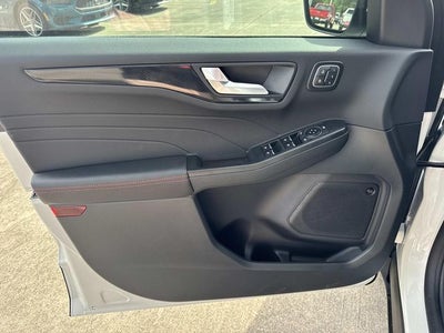 2026 Ford Escape Hybrid ST-Line Select