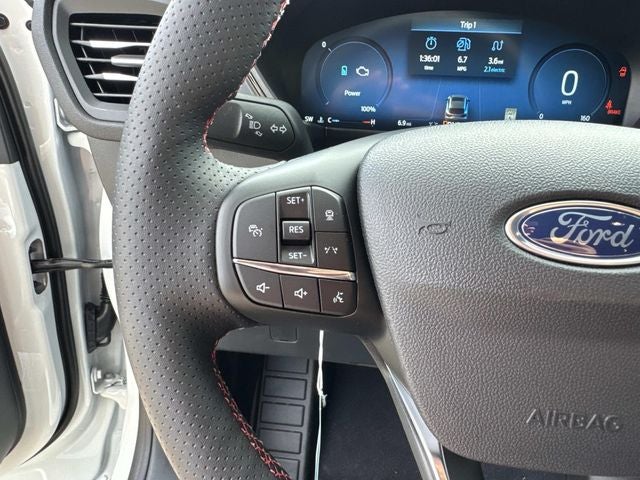 2026 Ford Escape Hybrid ST-Line Select