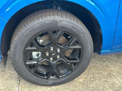 2026 Ford Maverick Lobo Standard