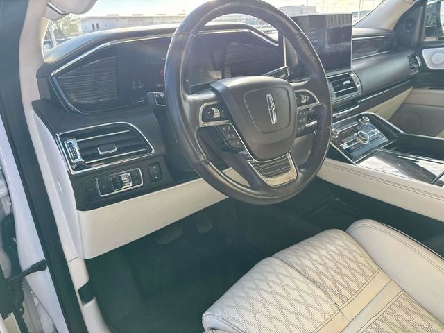 2022 Lincoln Navigator L L Black Label