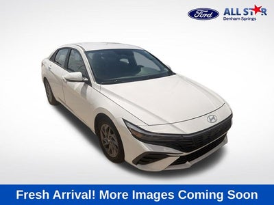 2024 Hyundai Elantra Hybrid Blue